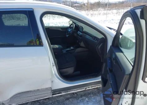 2024 Ford Escape Active z USA, uszkodzony, nr VIN 1FMCU9GN1RUA41567